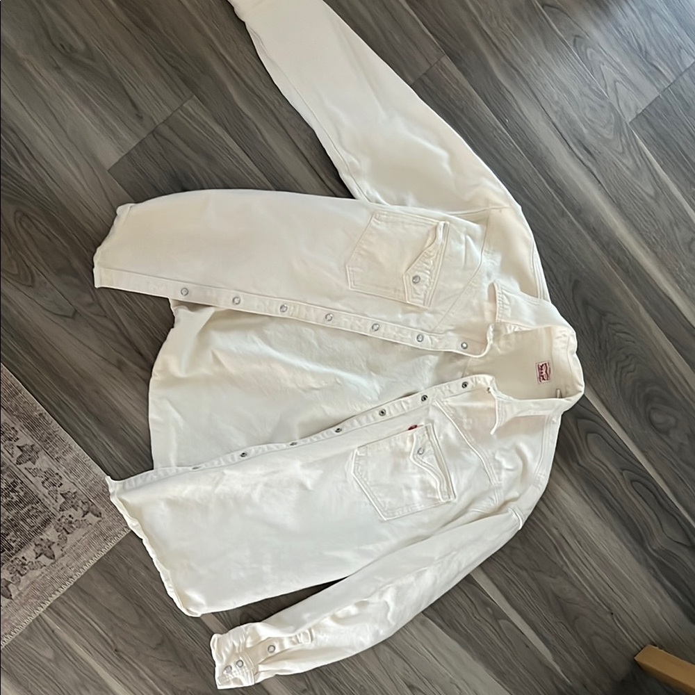 White denim Button-Up / jacket. Oversized